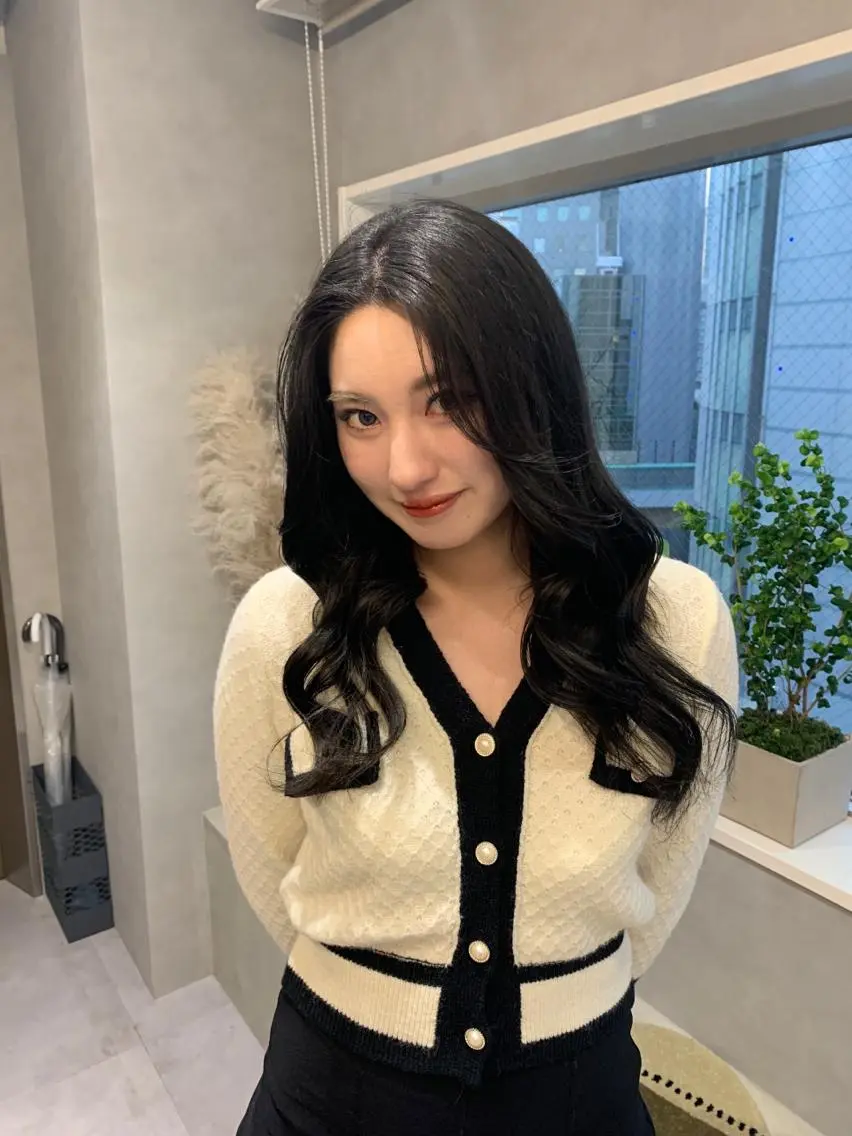 カラー 透明感カラー グレージュ amu/ブリーチなし ダブルカラーのヘアスタイル