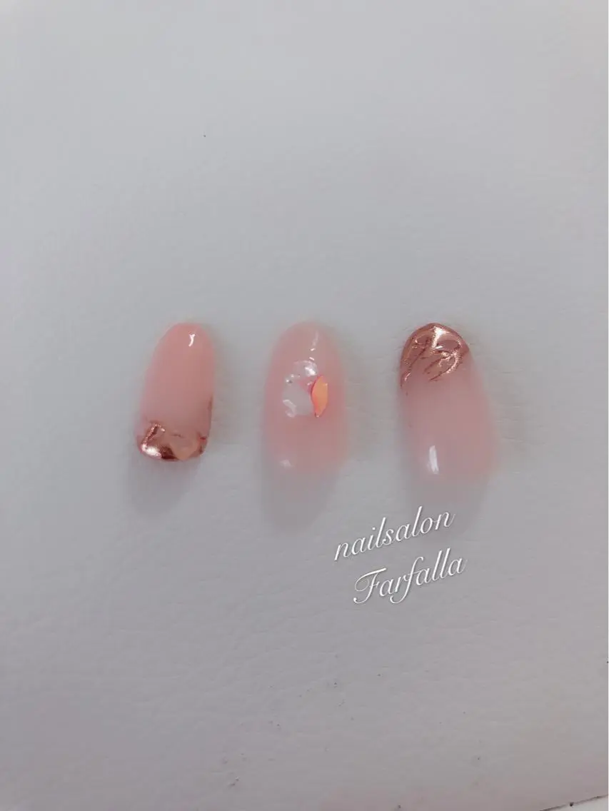 ネイル Farfalla Kieのネイルデザイン