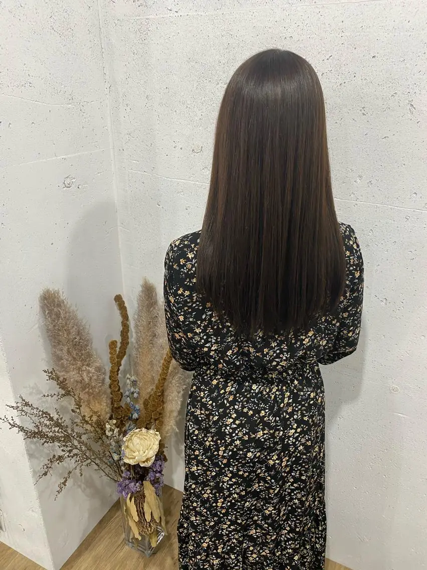 ロング カット ヘアカラー トリートメント pif designのヘアスタイル