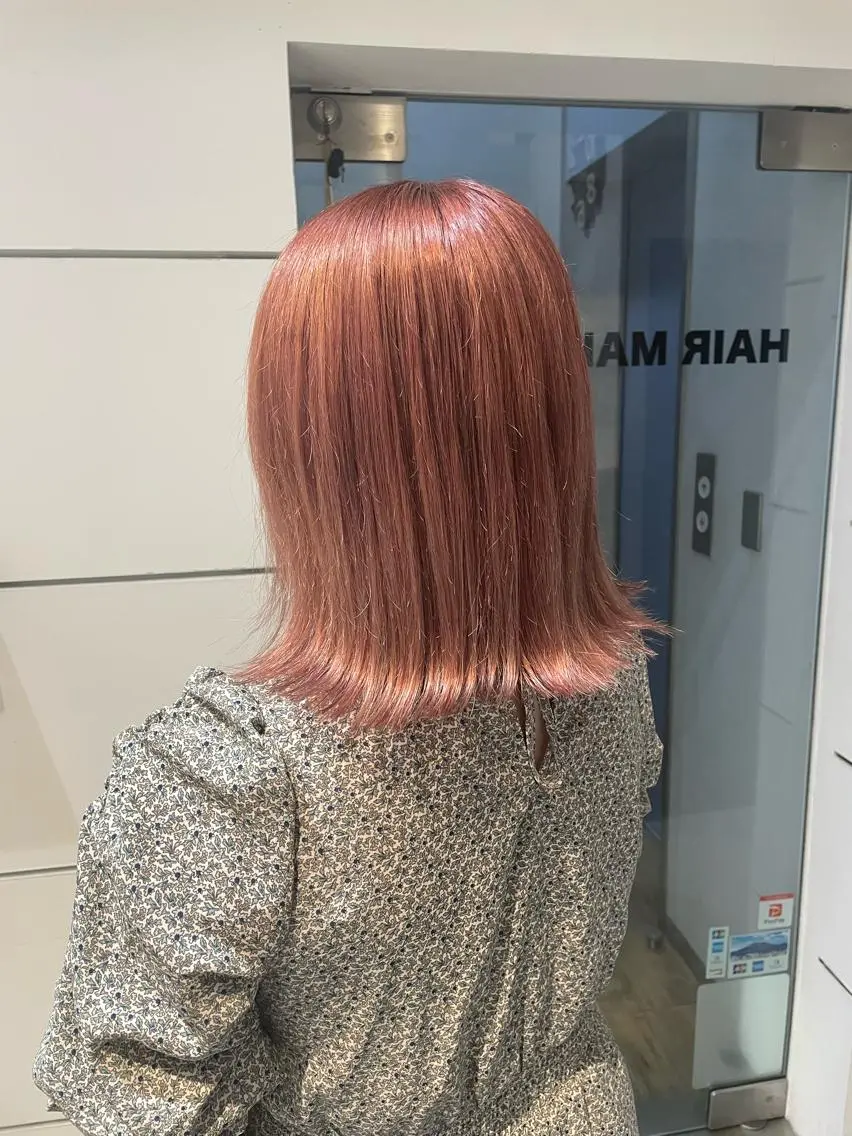 セミロング chic 有山 美瑠のヘアスタイル