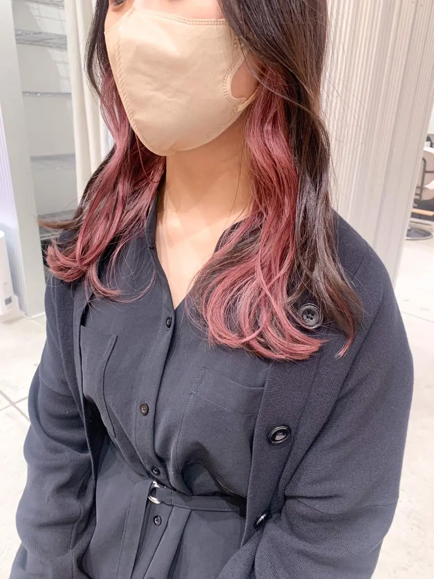 セミロング カラー ヘアアレンジ ブリーチ ヘアカラー トリートメント yuka .のヘアスタイル