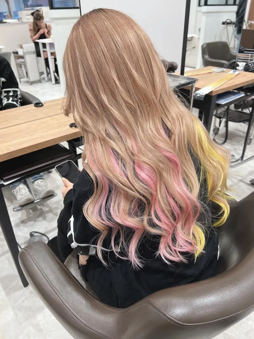 ロング エクステ ヘアカラー エクステ 浅井 大雅のヘアスタイル
