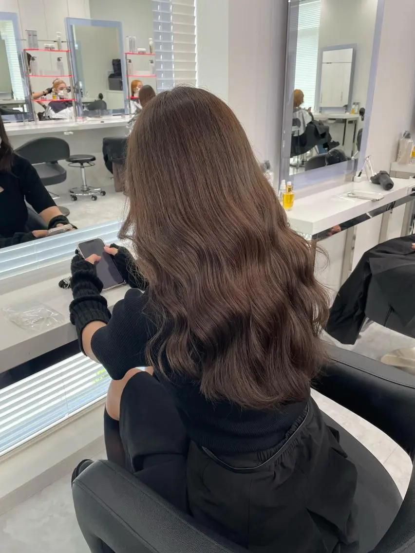 ロング カラー カット ヘアカラー ［銀座］淡色 ラベンダー🫧大村のヘアスタイル