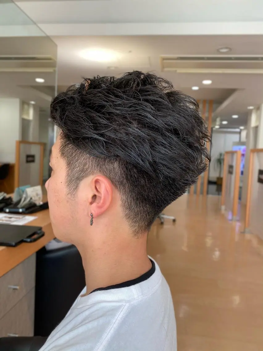 メンズ カンベ ショウリのヘアスタイル