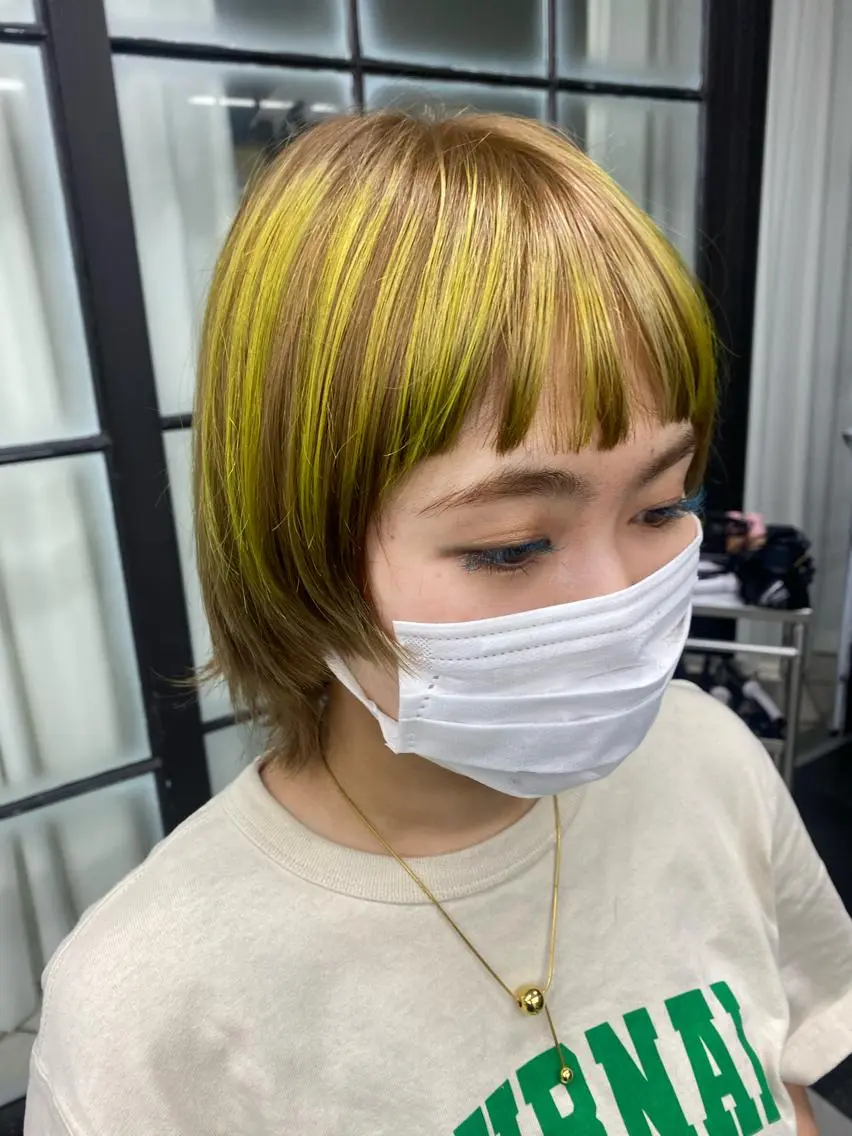 ミディアム カラー デザインカラー 似合わせカット 大石 沙季のヘアスタイル