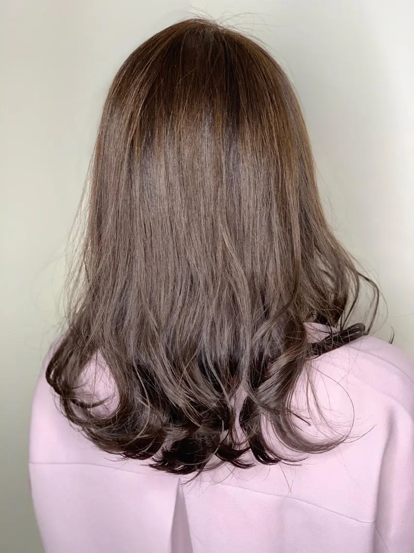 ミディアム カット ヘアカラー トリートメント siki. 石渡のヘアスタイル
