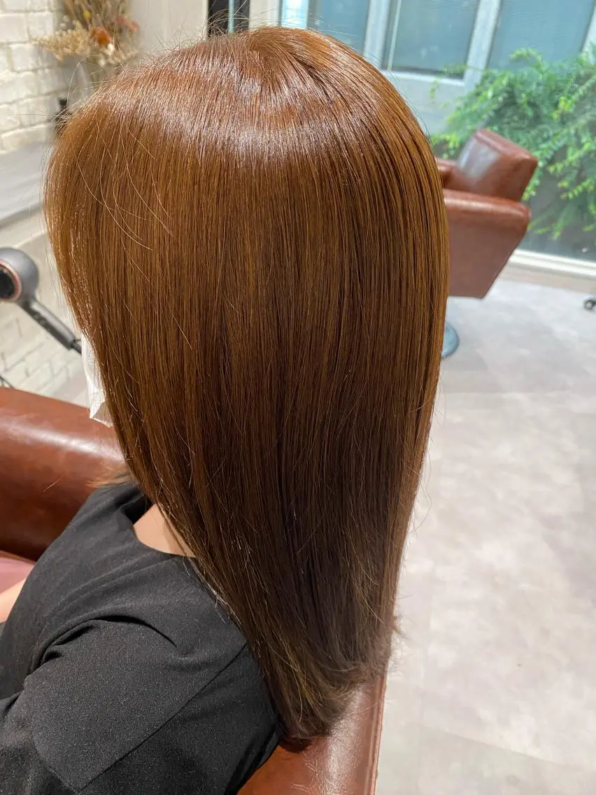 カラー 木戸 愛美のヘアスタイル