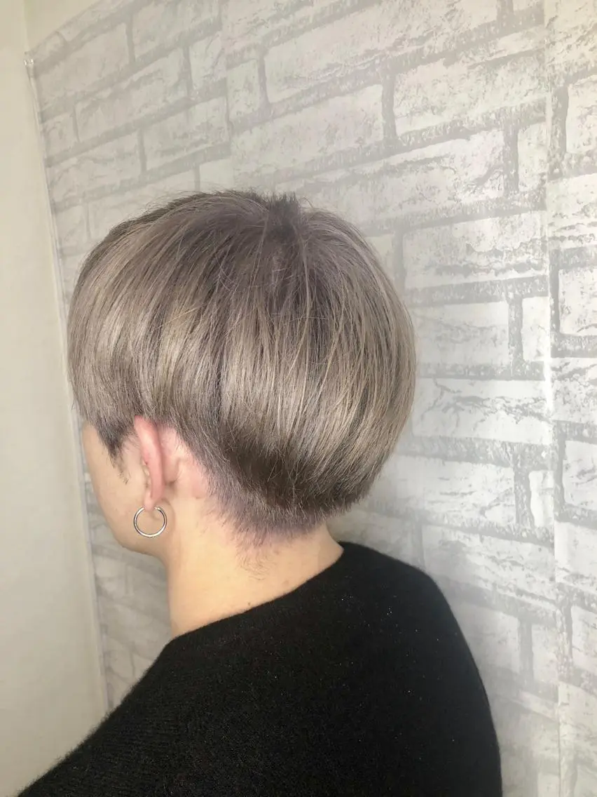 カラー ヘアアレンジ メンズ ベージュカラー 美髪・艶髪特化美容師 RYOJIのヘアスタイル