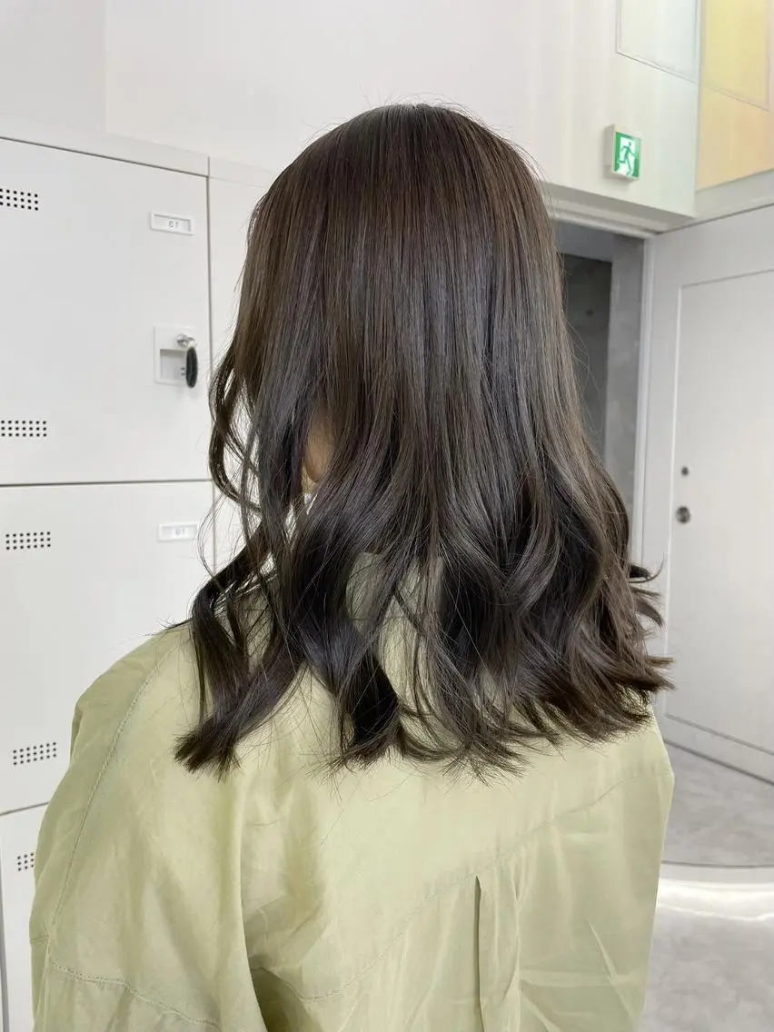 カラー ヘアカラー トリートメント ヘッドスパ ヘアセット 透明感グレージュ/ 艶髪/銀座TUNEのヘアスタイル