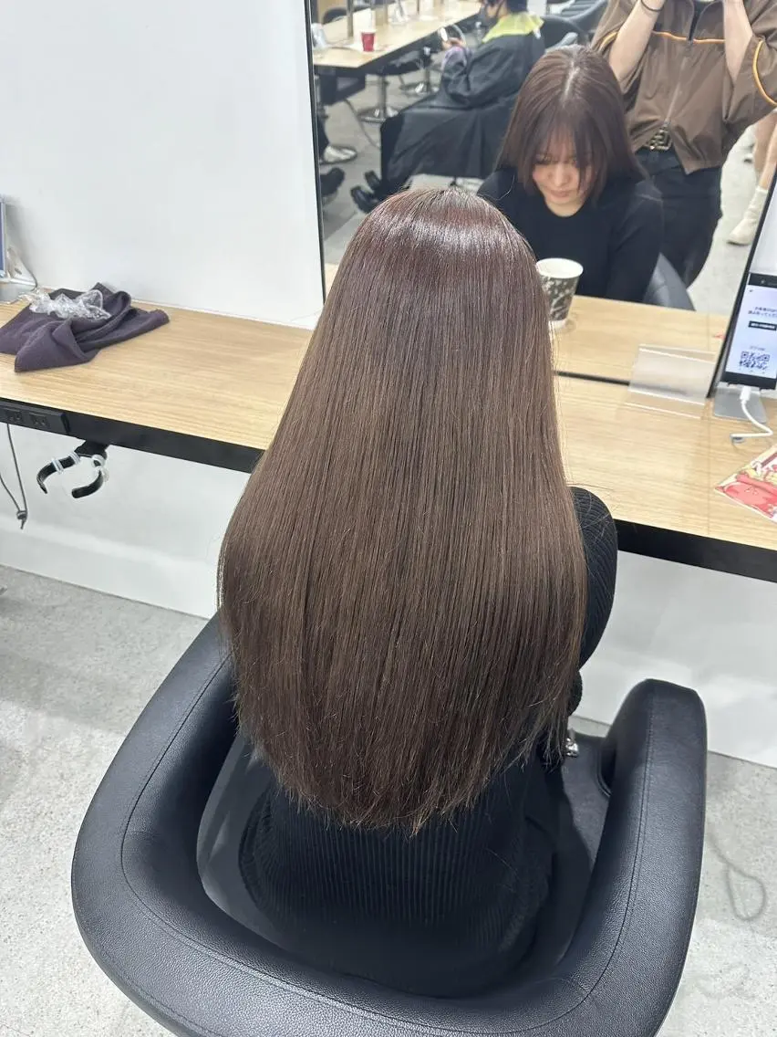 ロング カラー ヘアアレンジ カット ヘアカラー トリートメント ヘッドスパ ヘアセット NAMI🤎ブラウン &ミルクティー🤍のヘアスタイル