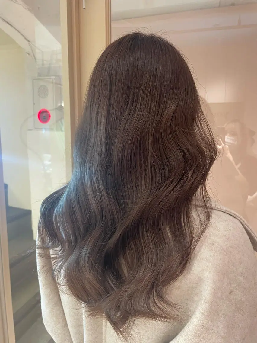 セミロング ヘアカラー トリートメント ヘッドスパ マホ/日吉/髪質改善 /レイヤー/ガーリーのヘアスタイル