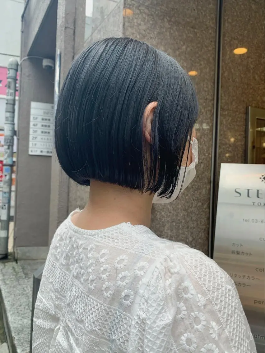 ショート カラー ブルーカラー ブルージュ カット ヘアカラー トリートメント 矢野 晃平のヘアスタイル