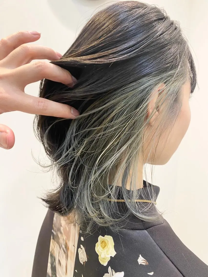 ミディアム カラー パーマ ヘアアレンジ メンズ キッズ ネイル マツエク・マツパ アイブロウ ミディアムパーマ メンズバレイヤージュ メンズブリーチ メンズハイライト メンズハイトーン ヘアカラー トリートメント ヘッドスパ 顔まわりレイヤー× 韓国ヘアオタベシンヤのヘアスタイル