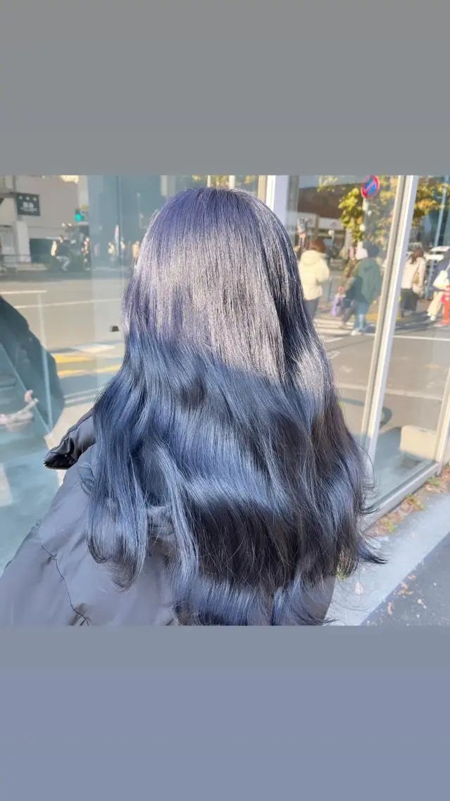 カラー 縮毛矯正× ブルーブラック/池袋のヘアスタイル