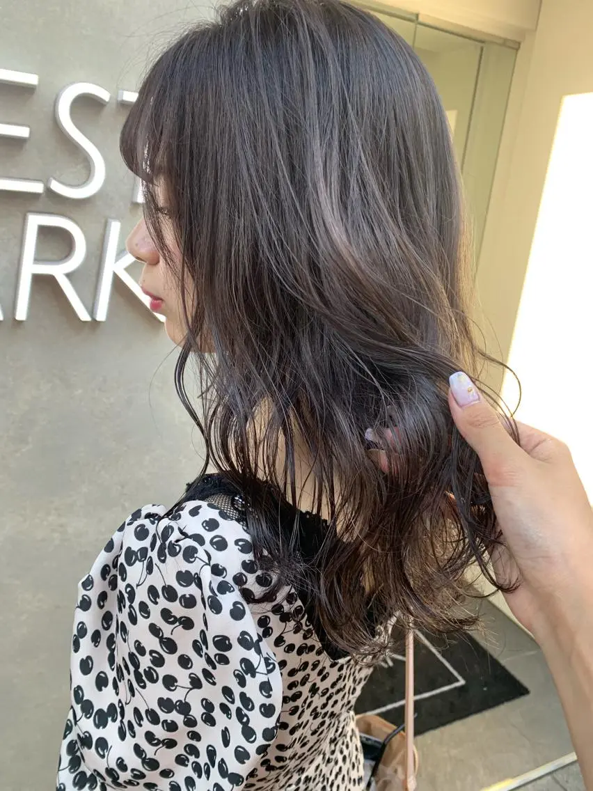 セミロング カラー パーマ ヘアアレンジ メンズ まつげと眉 Meliaのマツエク・マツパデザイン