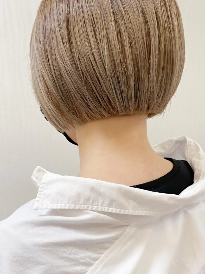 ショート カラー ボブ ヘアカラー トリートメント YURI ✨のヘアスタイル