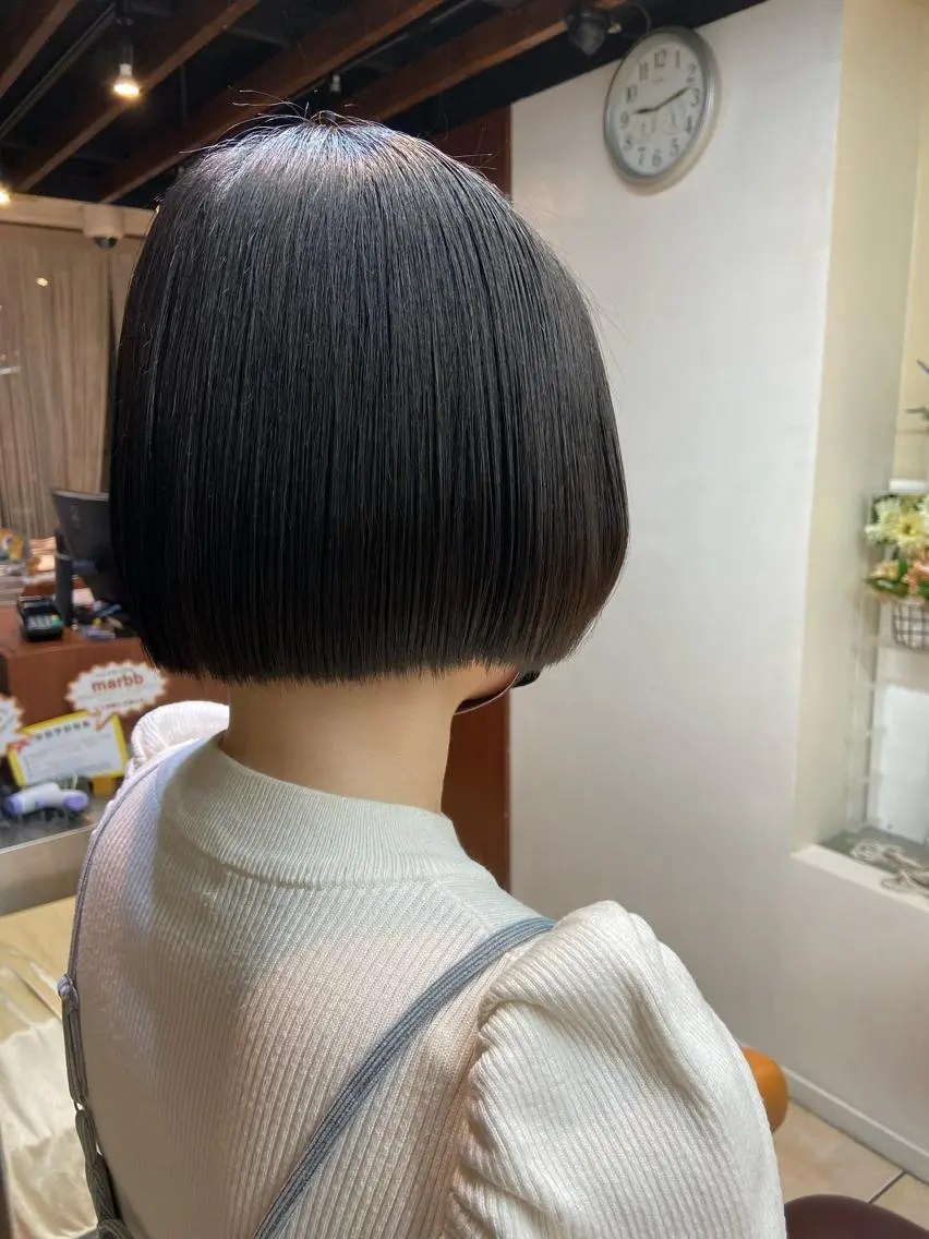 ショート ⭐️レイヤーカット 大人気　三澤康司⭐️のヘアスタイル