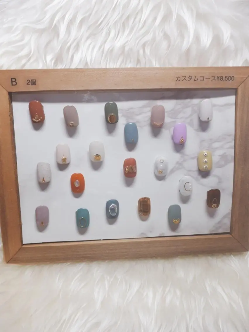 ネイル アートネイル ハンドネイル Nail&eye Belire 新宿のネイルデザイン