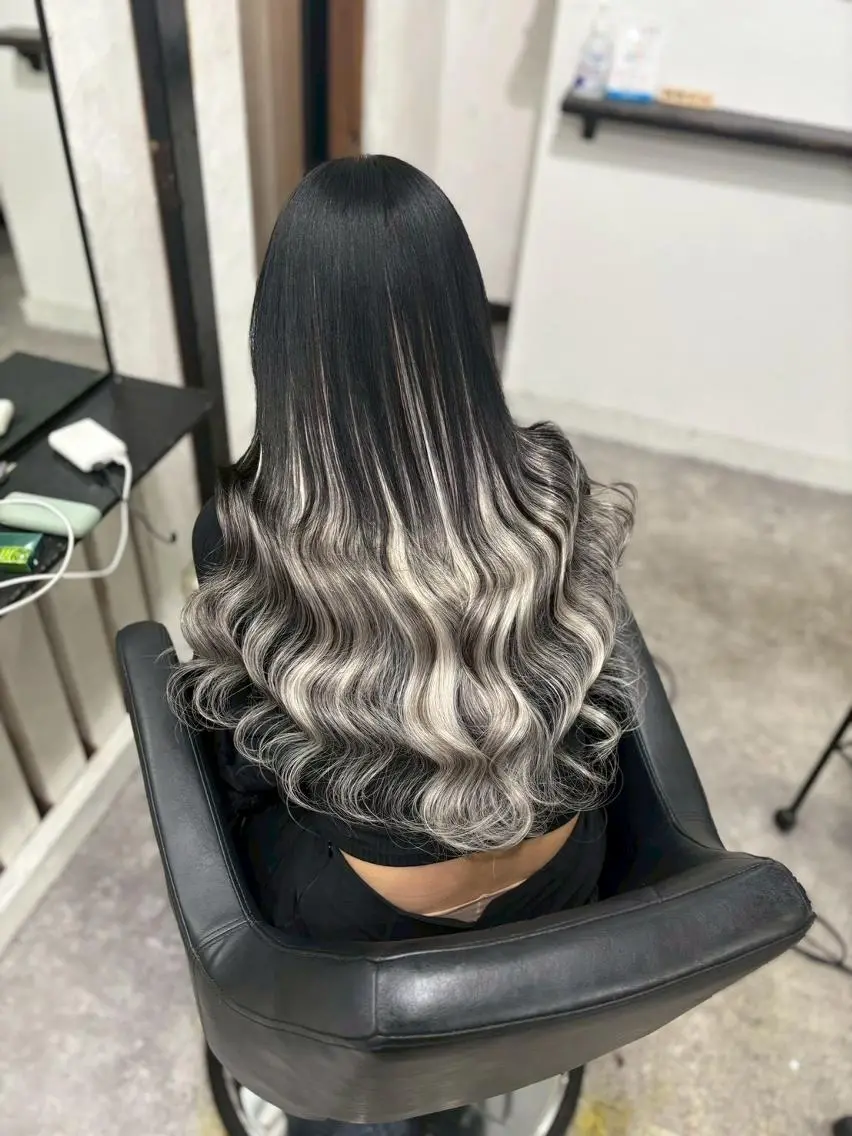 ロング エクステ Miku シールエクステのヘアスタイル