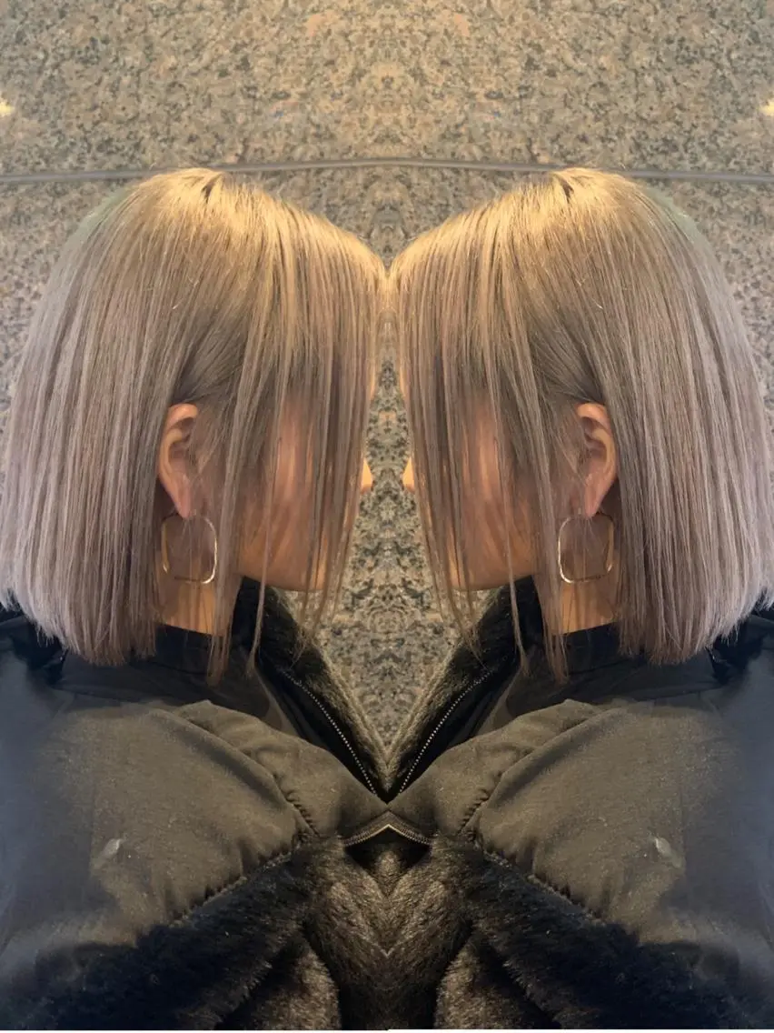 ショート カラー ヘアアレンジ ショートボブ アッシュ ブリーチ ホワイトアッシュ ボブ カット ブリーチ＆カラーが 得意☀️望月宣雄☀️のヘアスタイル