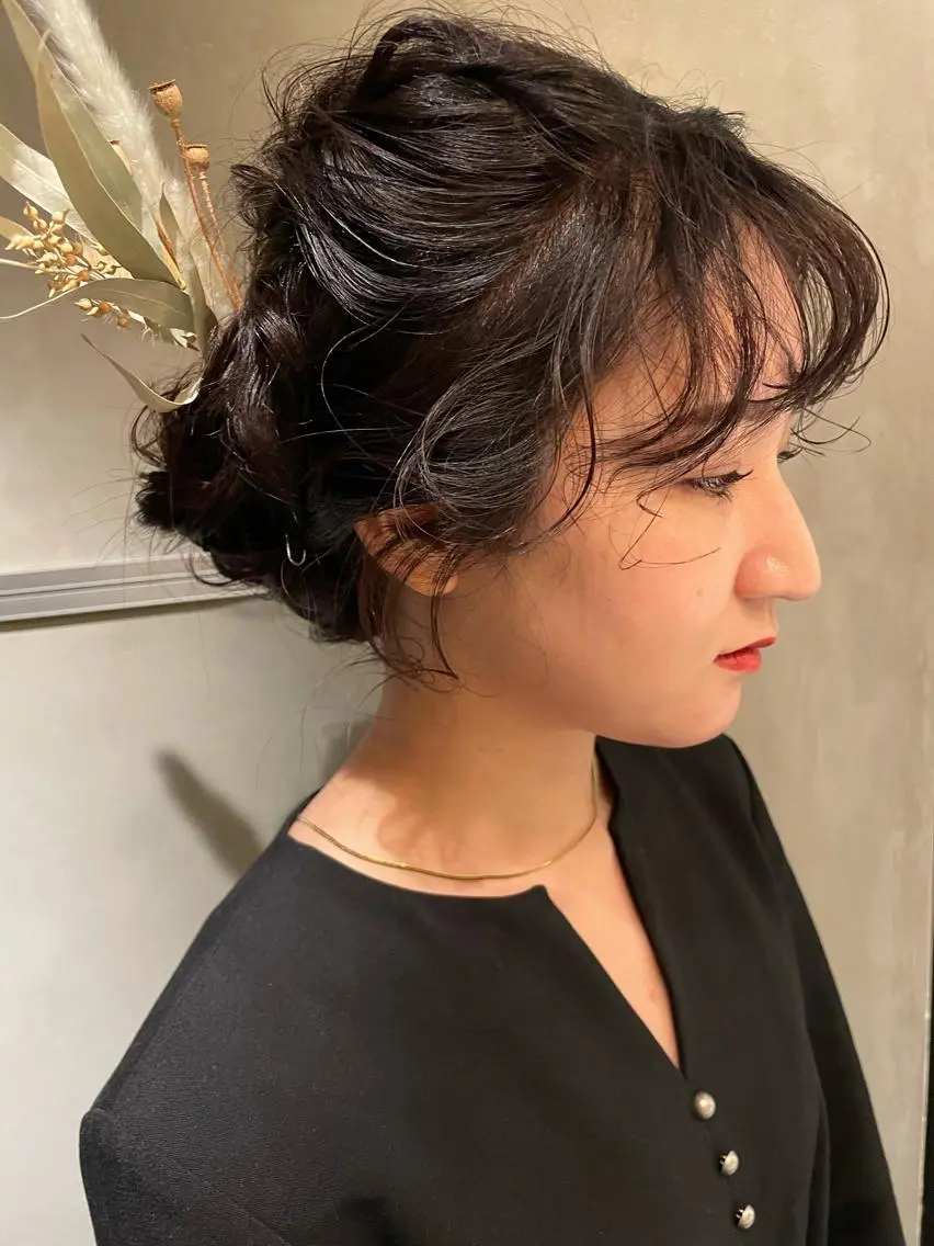 ヘアアレンジ 大人girly🛋️ 🤍yukakoのヘアスタイル