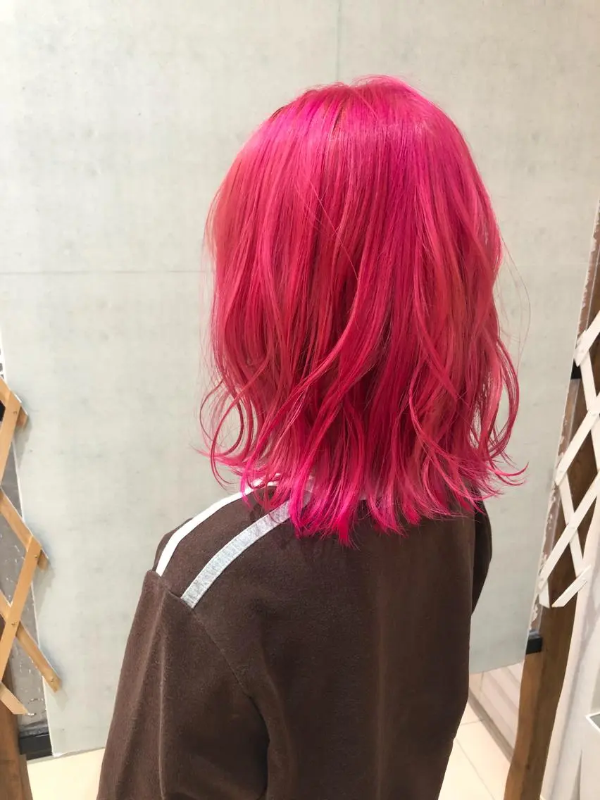 ミディアム カラー 樋渡 侑希のヘアスタイル