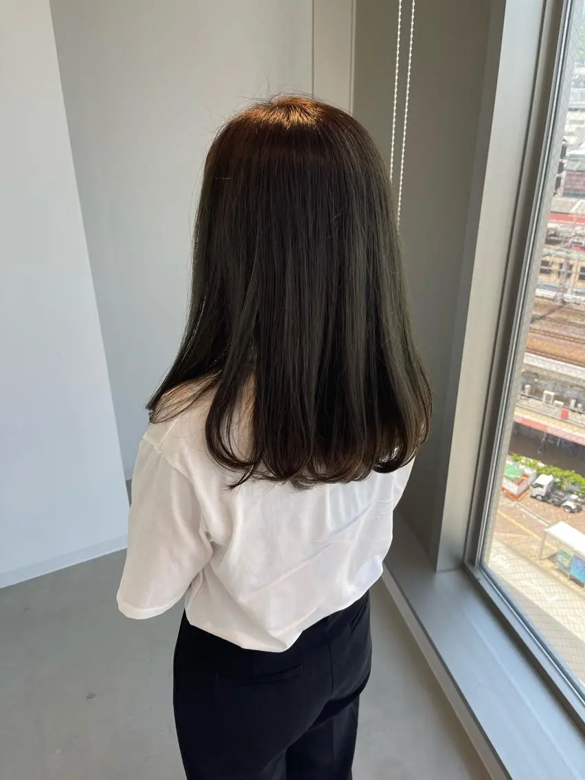 ロング 店長 MANAMI 艶カラー／骨格ボブのヘアスタイル