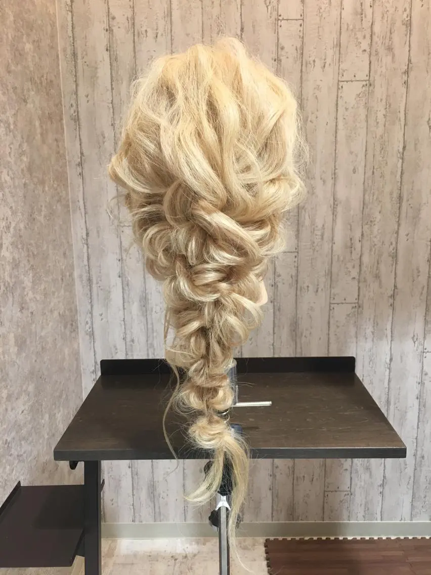 ヘアアレンジ Blanco Color&Careのヘアスタイル