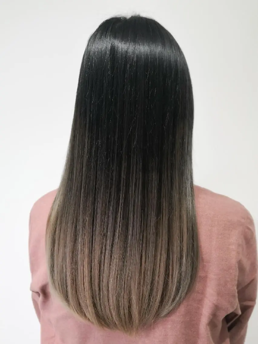 セミロング カット ヘアカラー トリートメント 髪質改善支持率トップ 谷内◎のヘアスタイル