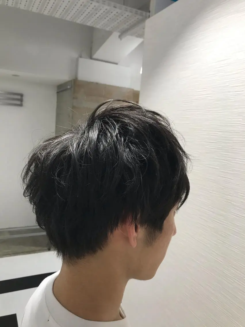 ショート メンズ メンズパーマ カット ヘッドスパ 【東北メンズヘア1 位受賞🥇】本間祐太のヘアスタイル