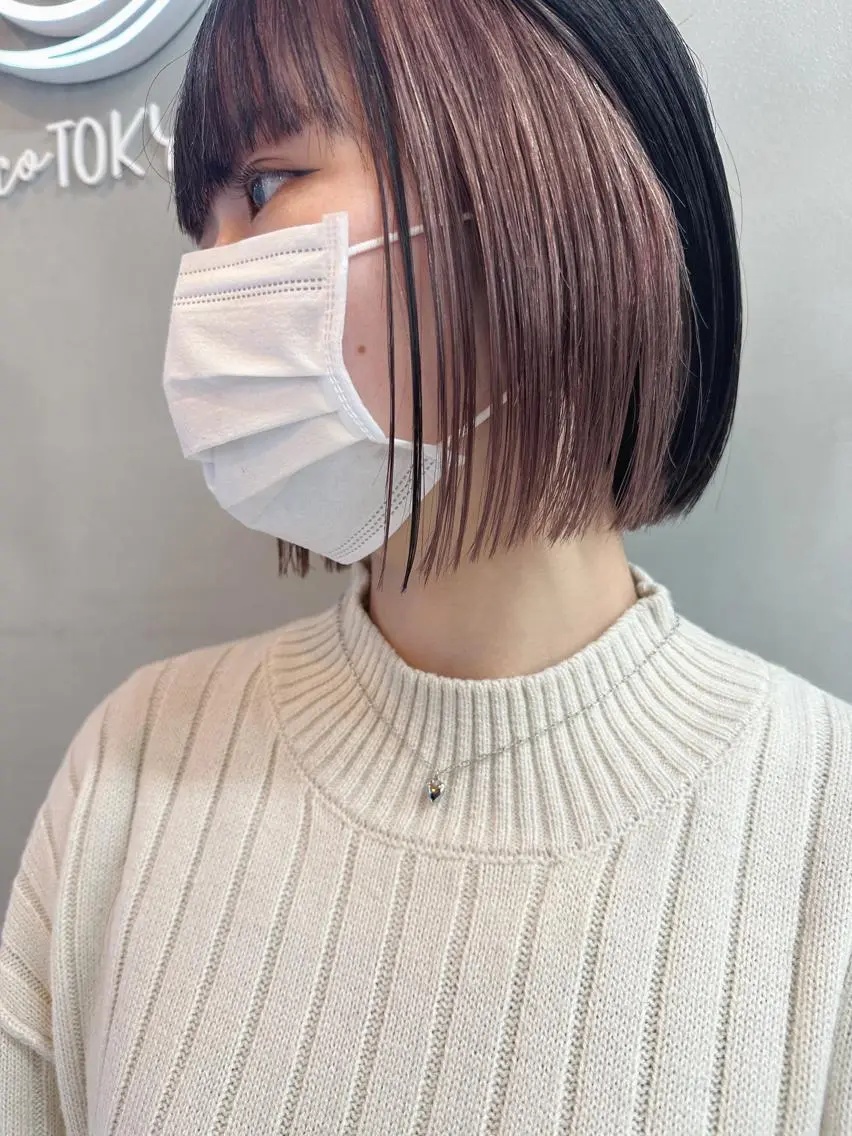 ショート カラー センターパート/ レイヤー/ayuのヘアスタイル