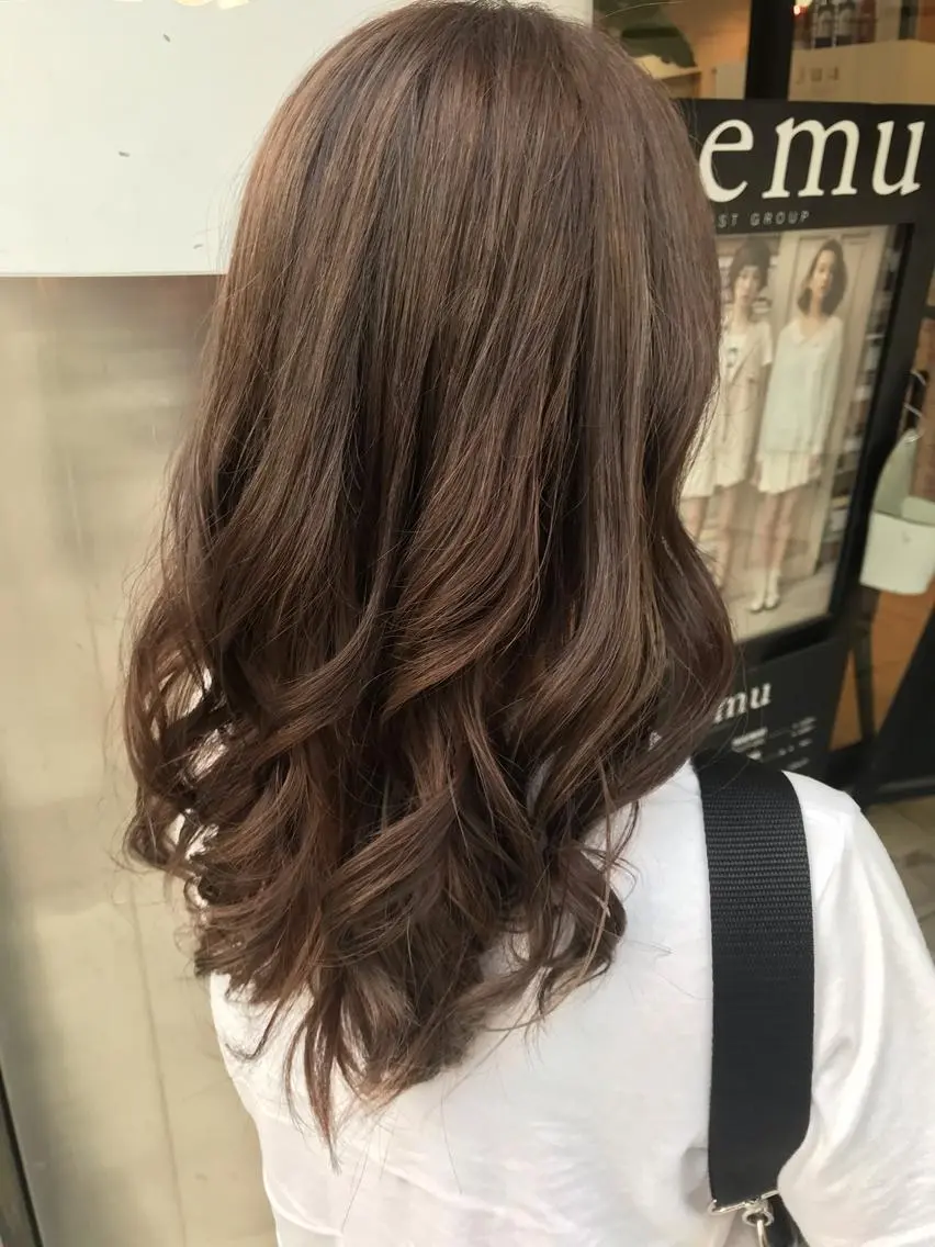 ロング カラー グレージュ ミルクティーグレージュ CHIHIRO 渋谷Litのマツエク・マツパデザイン