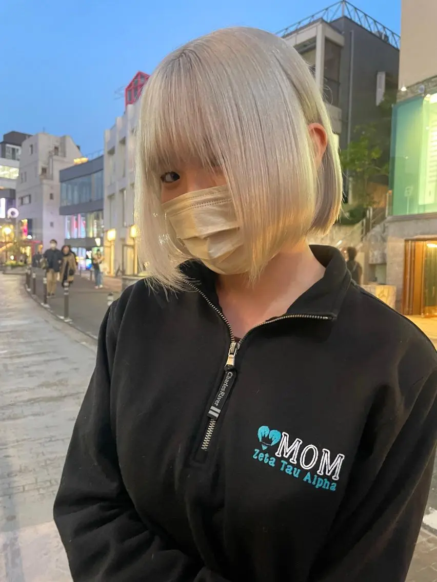 ショート カラー ヘアカラー トリートメント ヘアセット 柔らかカラー/ 縮毛矯正YUTO🧋のヘアスタイル