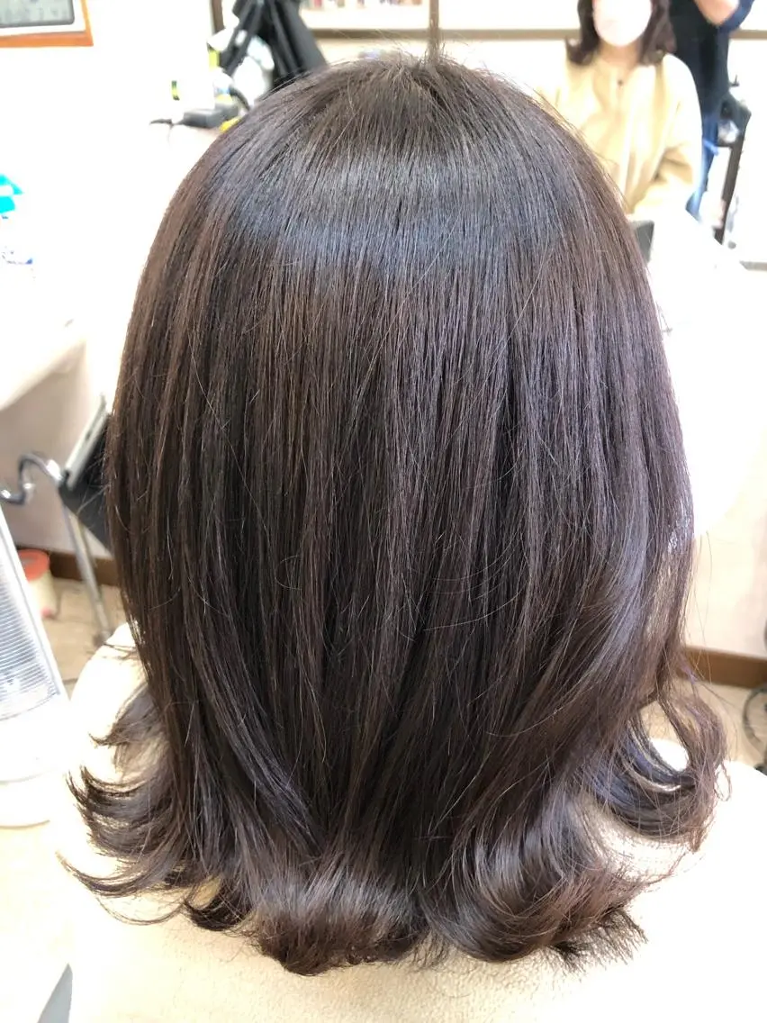 ミディアム 石塚 浩のヘアスタイル