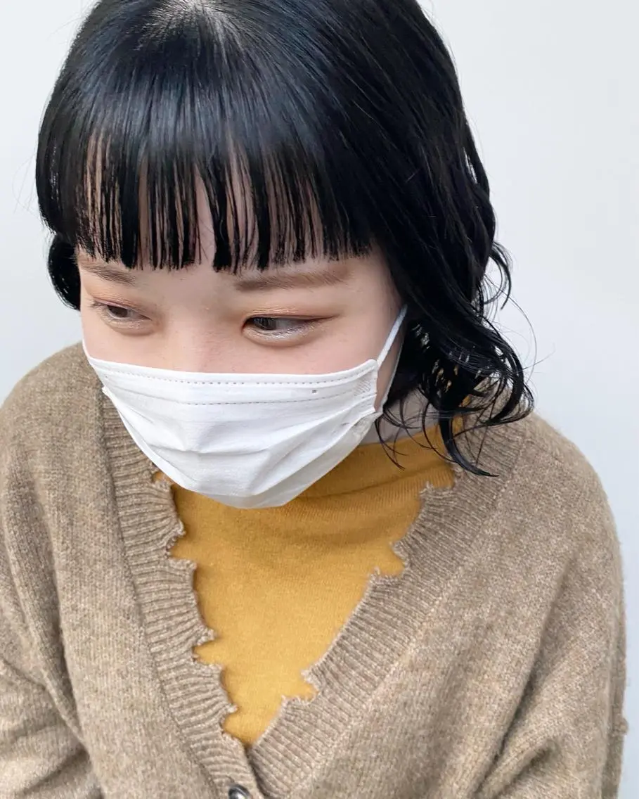 ミディアム カラー ボブ オン眉 tonari 梅田、中崎町のヘアスタイル