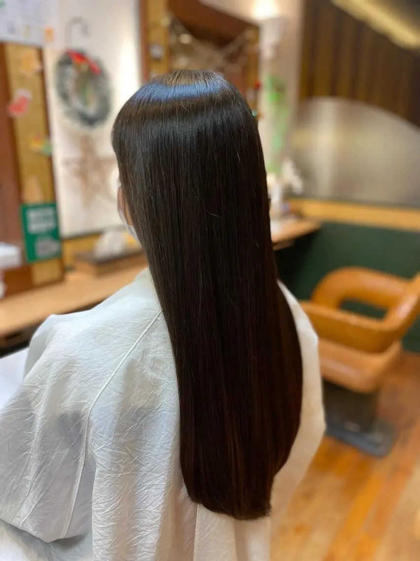 ロング トリートメント 酸熱トリートメント 髪質改善/艶カラー 塩野成一のヘアスタイル