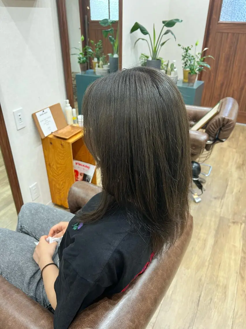 ミディアム カラー ベージュカラー 🍇おぐら めぐみ🍇のヘアスタイル