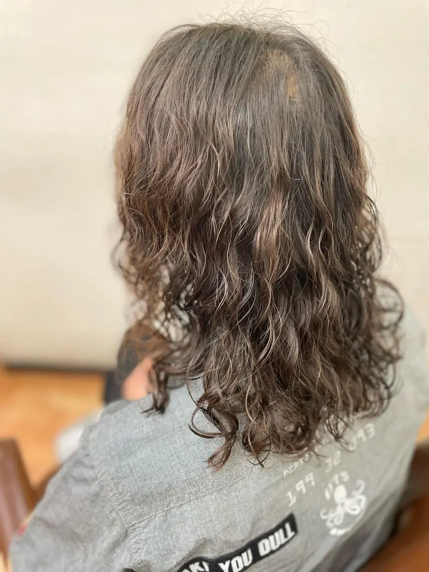 パーマ スパイラルパーマ 山田 美翔のヘアスタイル