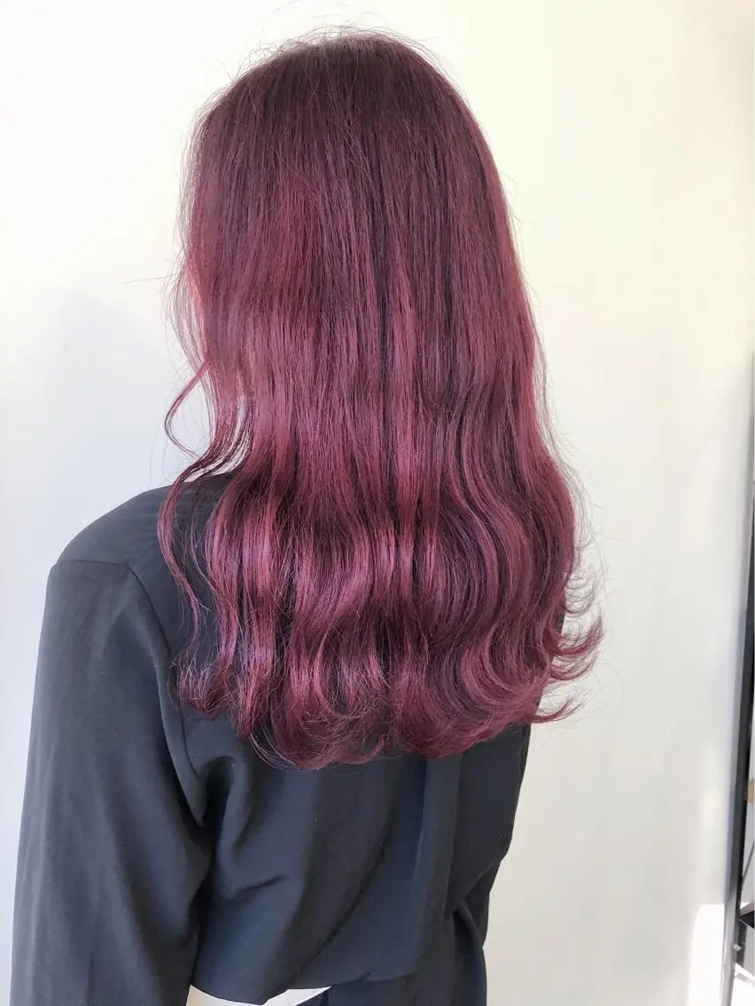 ロング カラー カット ヘアカラー トリートメント 安藤 佑衣のヘアスタイル