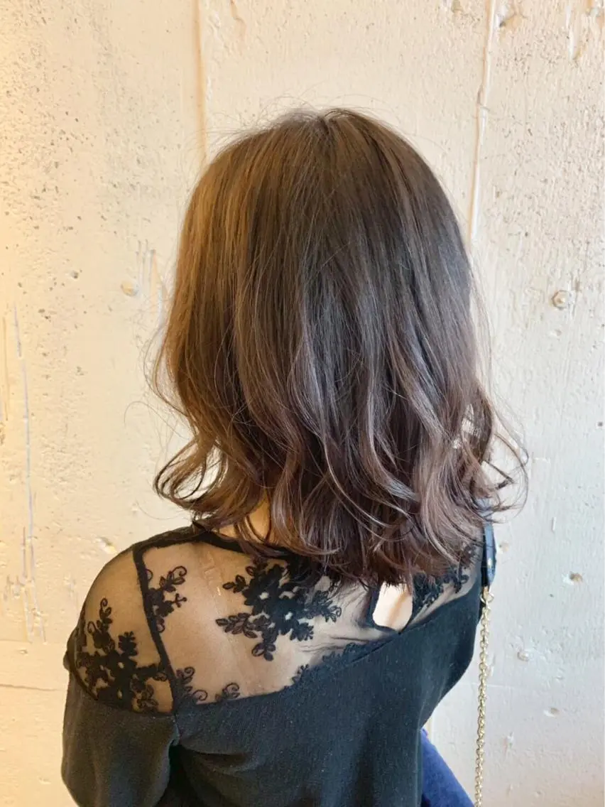 ショート カラー ベージュカラー グラデーションカラー ラベンダーカラー シルバー ヘアカラー レイヤー/大人メンズ パーマ🌀 平島拓也のヘアスタイル