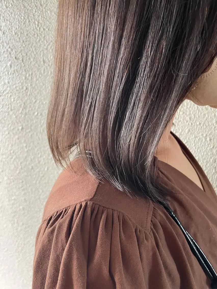 ミディアム カラー グレージュ サダハルカ |chouetteのヘアスタイル