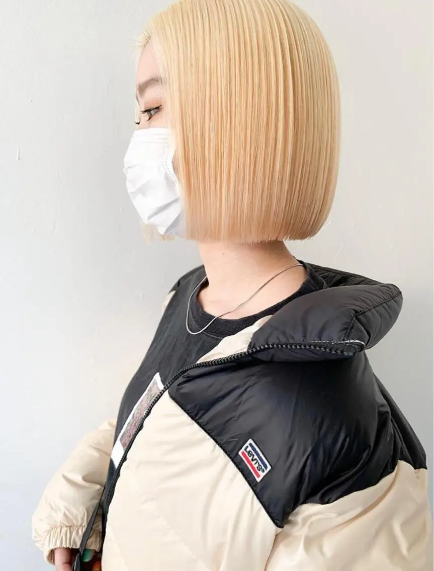 ショート カラー バレイヤージュ ブリーチ ケアブリーチ デザインカラー ダブルカラー スパイラルパーマ 🌐hina⭐️のヘアスタイル