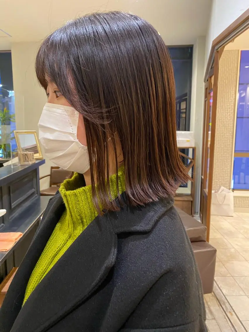 ミディアム 切りっぱなしボブ ボブ 外ハネヘア 栗原 瑞稀のヘアスタイル