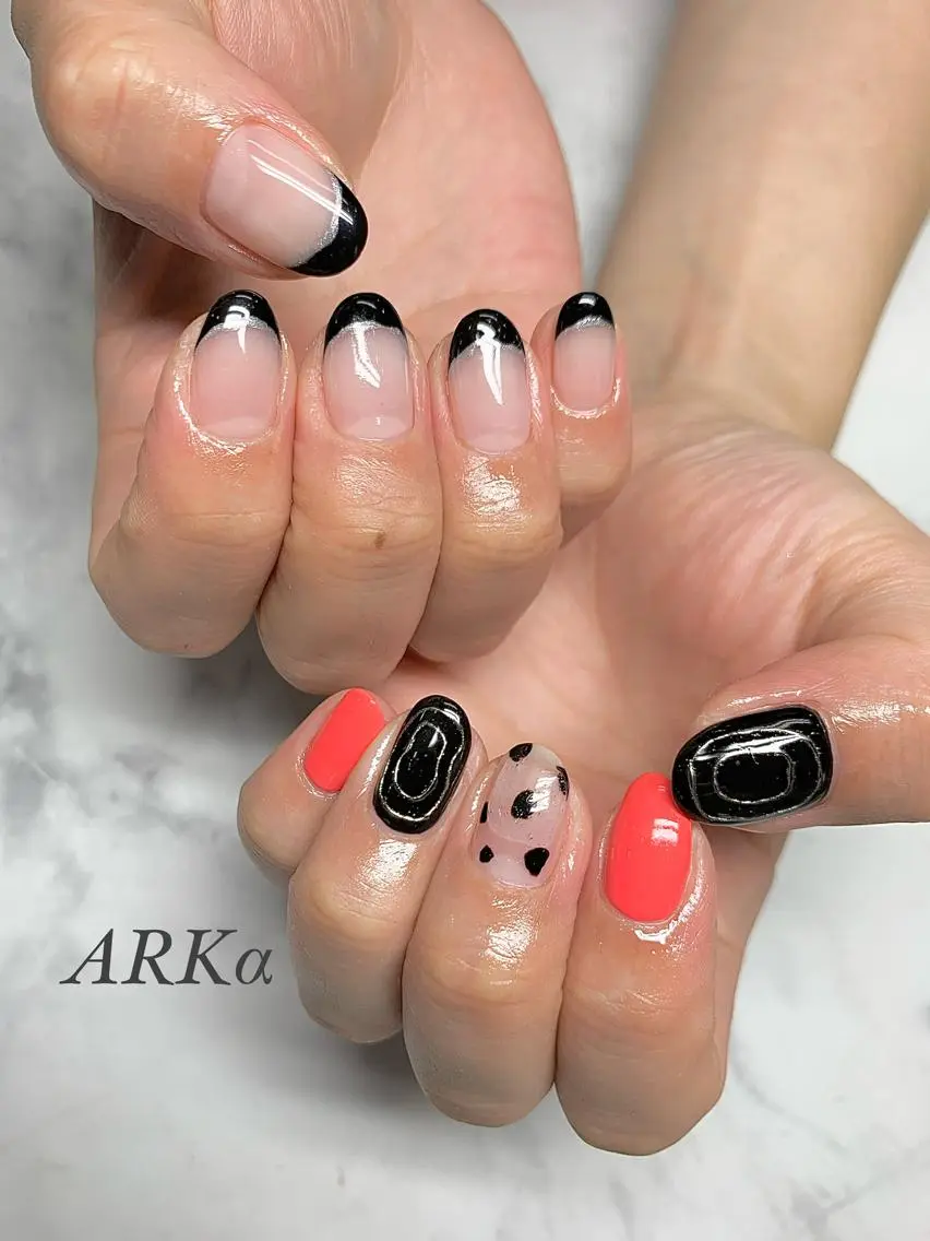 ミディアム ネイル ハンドネイル Nailsalon ARKαのネイルデザイン