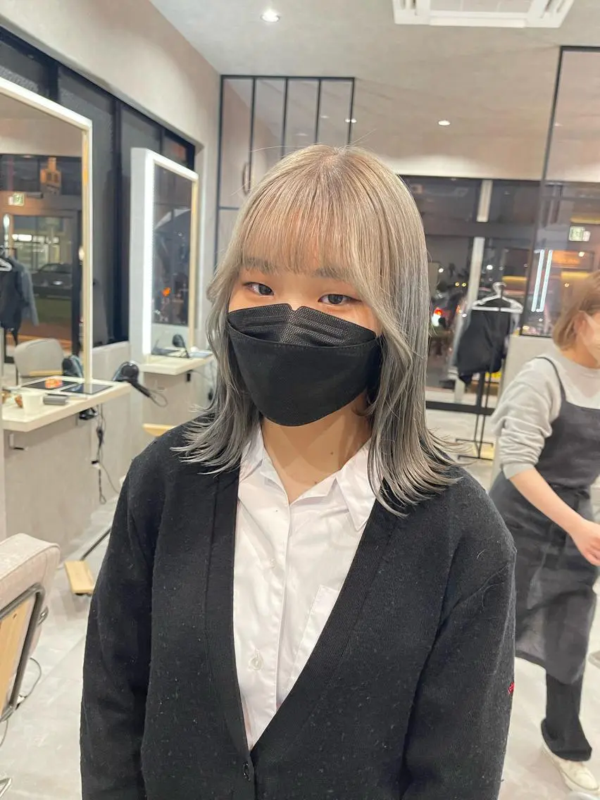 ミディアム カラー カット ヘアカラー トリートメント 一ノ瀬 暁のヘアスタイル