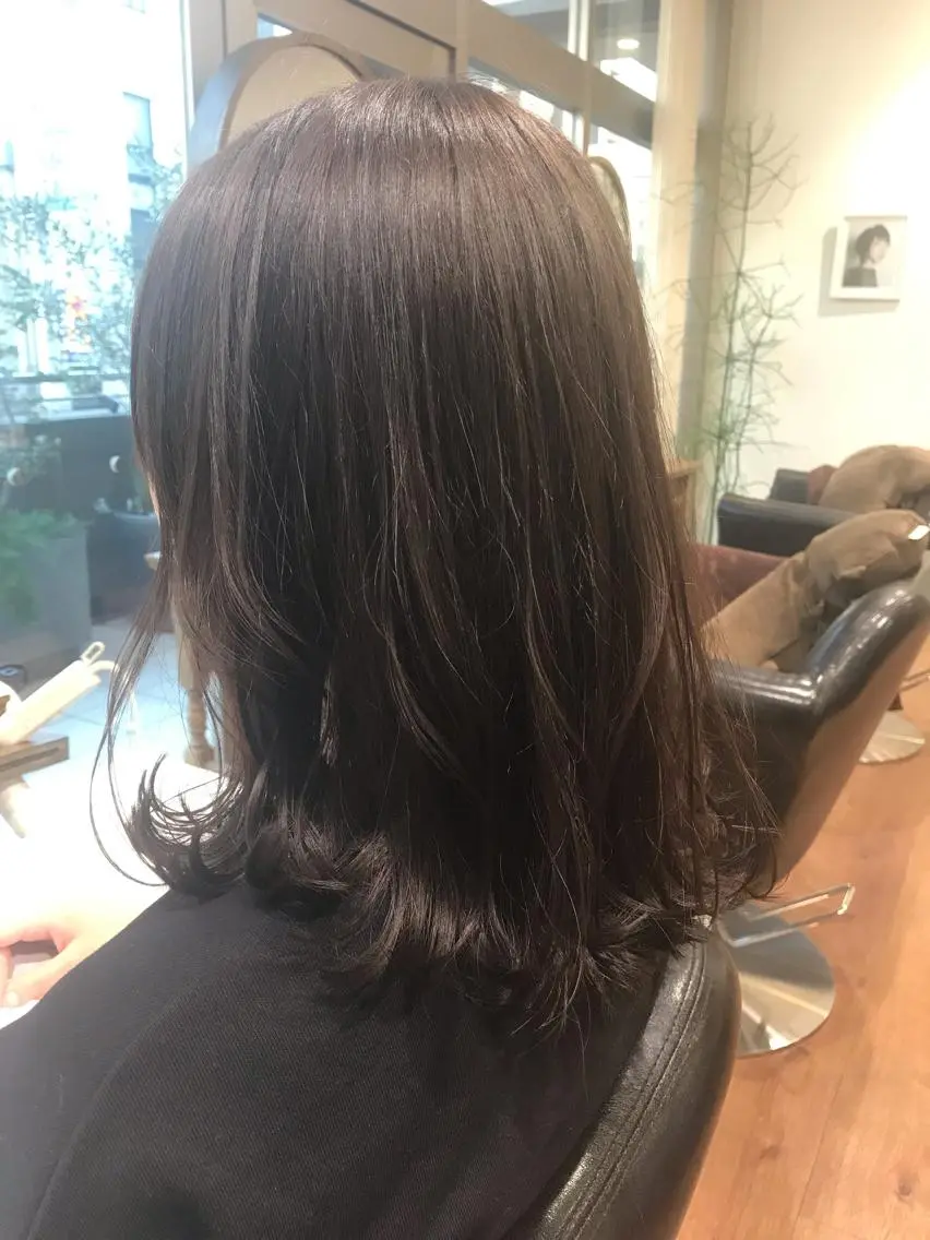 ロング カラー アディクシーカラー アッシュ 黒髪 ブリーチ 透明感カラー ヘアカラー トリートメント アザマ　ヤスカツ _rosso 川口のヘアスタイル