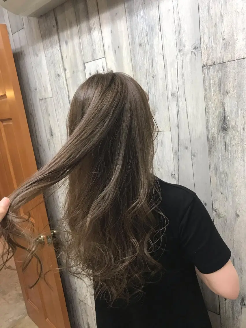 ロング カラー パーマ ヘアアレンジ メンズ キッズ 透明感カラー グレージュ Forest. -髪質改善-のヘアスタイル