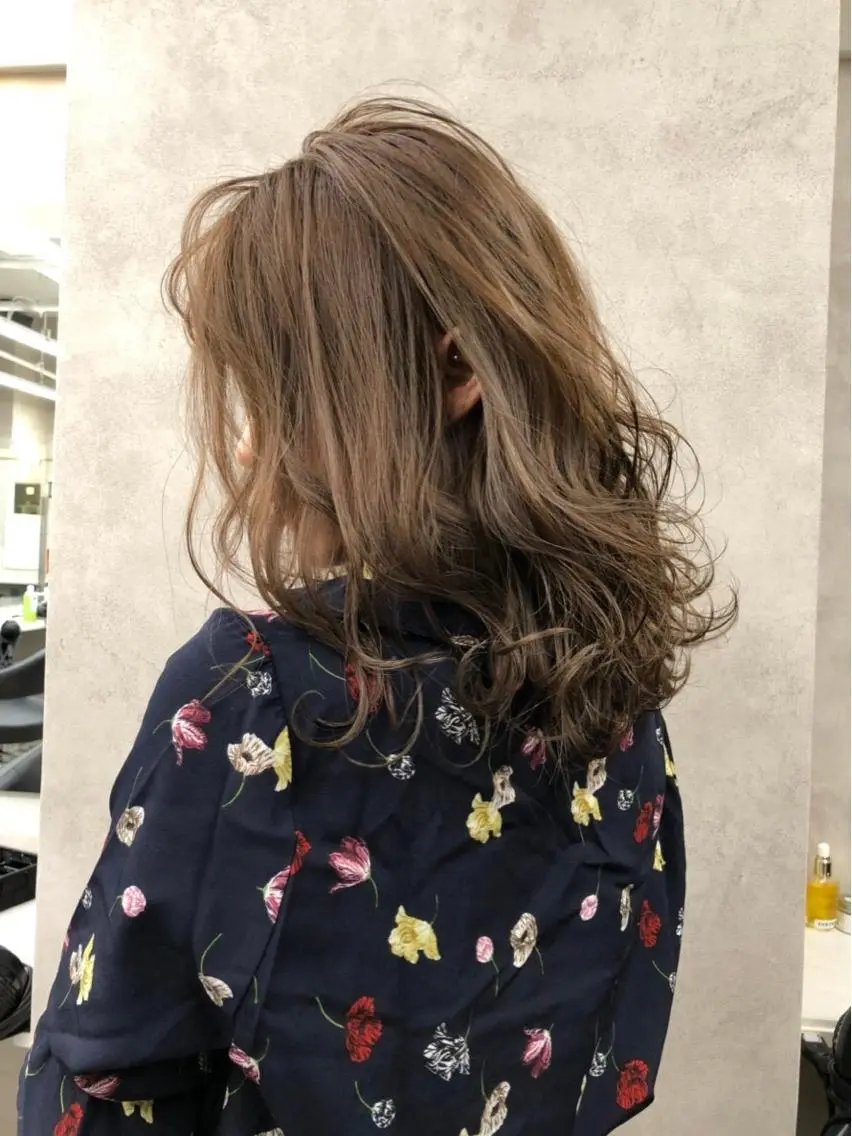 ミディアム カラー ヘアアレンジ 💞あざと可愛い💞 児玉大地のヘアスタイル