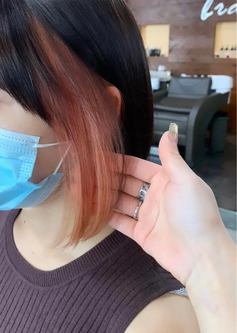 ショート ヘアカラー レイヤー/艶髪カラー 森本くるみのヘアスタイル