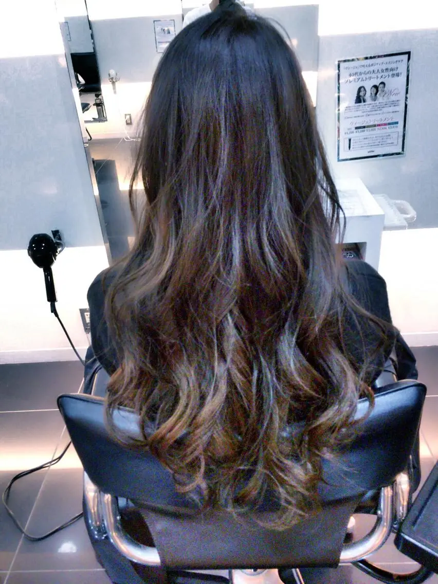 ロング 関口 友行のヘアスタイル